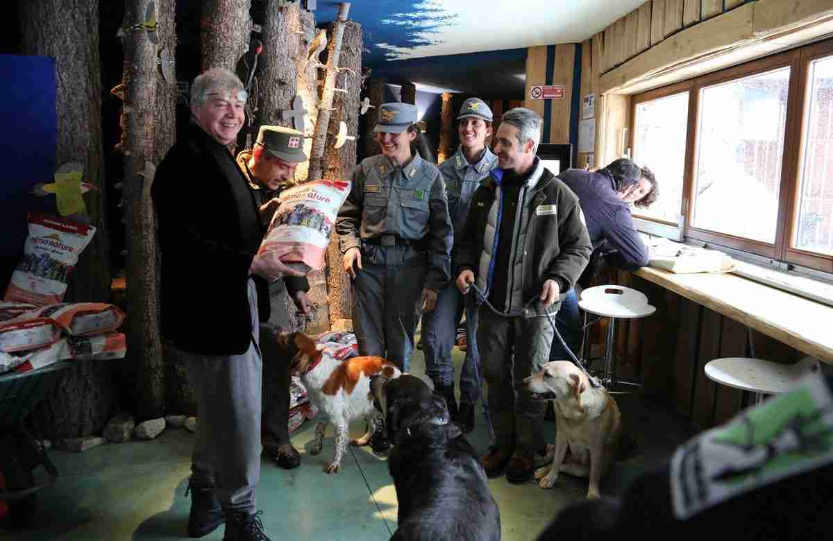 Almo Nature sostiene i cani da guardiania nelle Alpi Marittime e nelle Alpi Cozie
